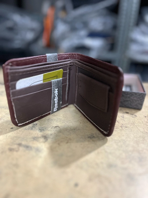 Reebok Men’s Premium Bifold Wallet - Van Cleef, 5*4