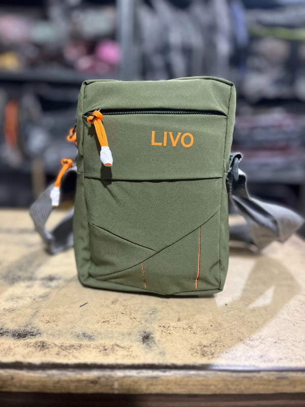 LIVO PBH P0128 9*7*3 LIVO Urban Utility Crossbody Bag - Forest Green, 9*7*3