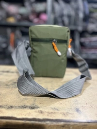 LIVO PBH P0128 9*7*3 LIVO Urban Utility Crossbody Bag - Forest Green, 9*7*3