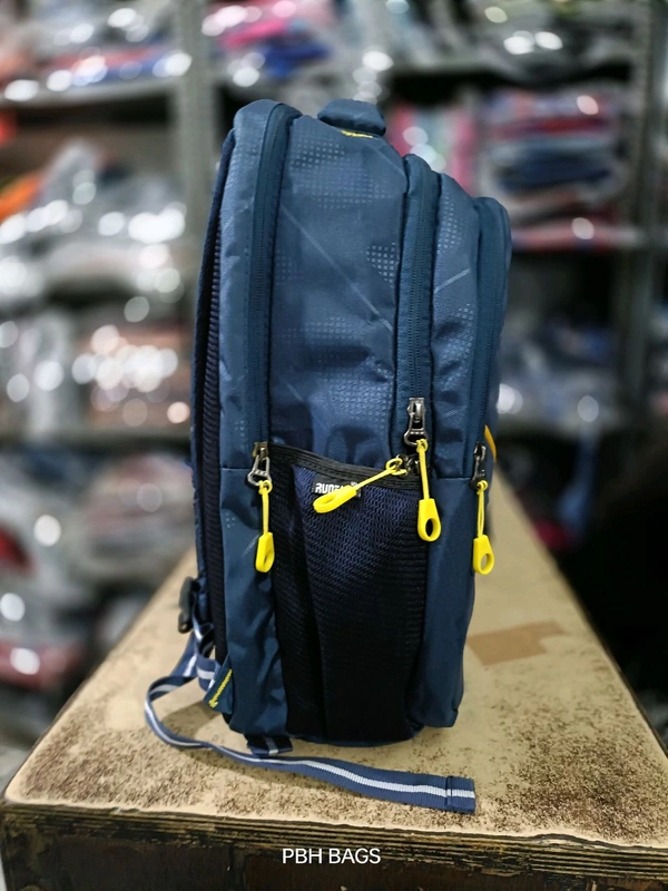 Run Fast Pbh P019 17*14*6 Laptop Lower Padded Soft Backpack - 18*14*7, Navy Blue