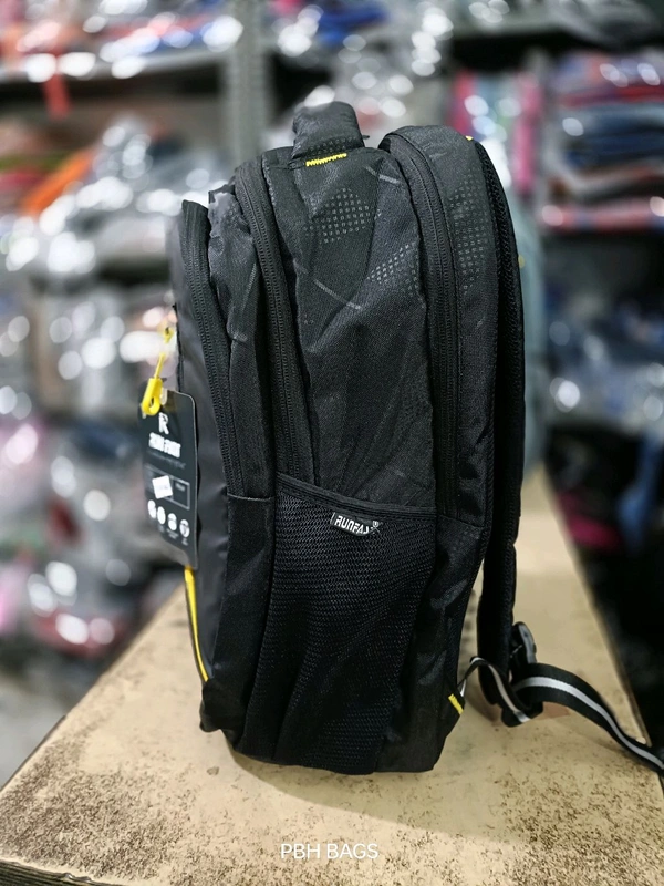 Run Fast Pbh P019 17*14*6 Laptop Lower Padded Soft Backpack - 18*14*7, Black