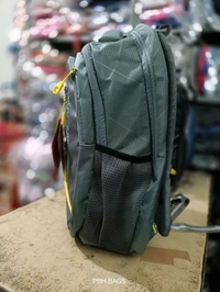 Run Fast Pbh P019 17*14*6 Laptop Lower Padded Soft Backpack - 18*14*7, Silver