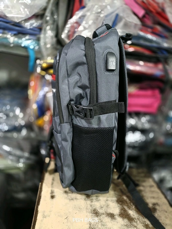 Wrogn PBH P087 Laptop Raincover Backpack 18*14*7 - Nobel, 18*14*7