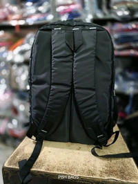 WILDCRAFT PBH P0106 LOWER PADDED LAPTOP POCKET SOFT 18*14*7 BACKPACK - 18*14*7, Black