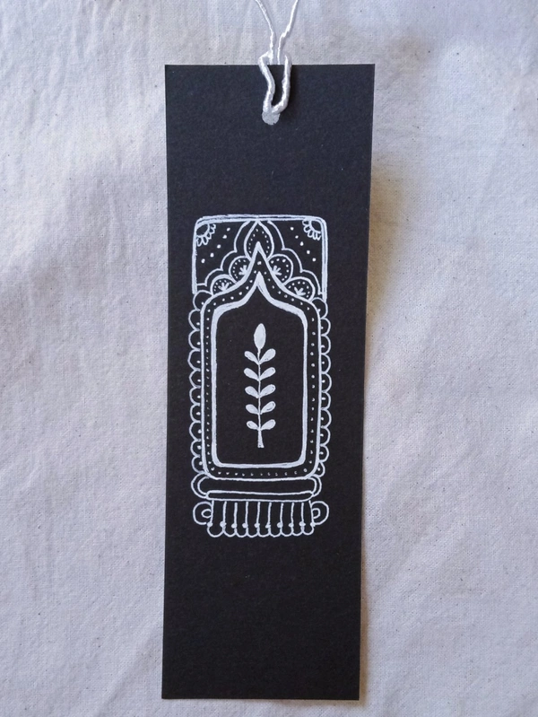 Art Black BookMarks - J, 2 × 6 inch