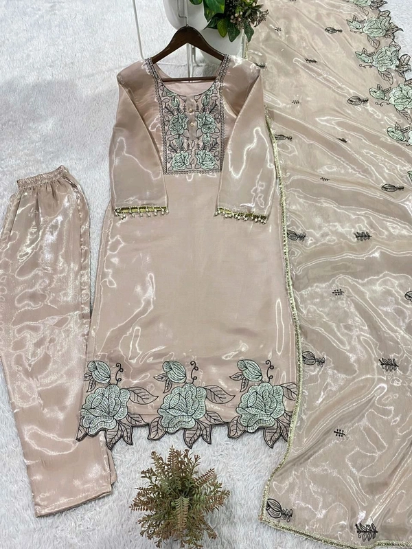 Designer Wear Suit Set