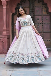 Lhenga Choli