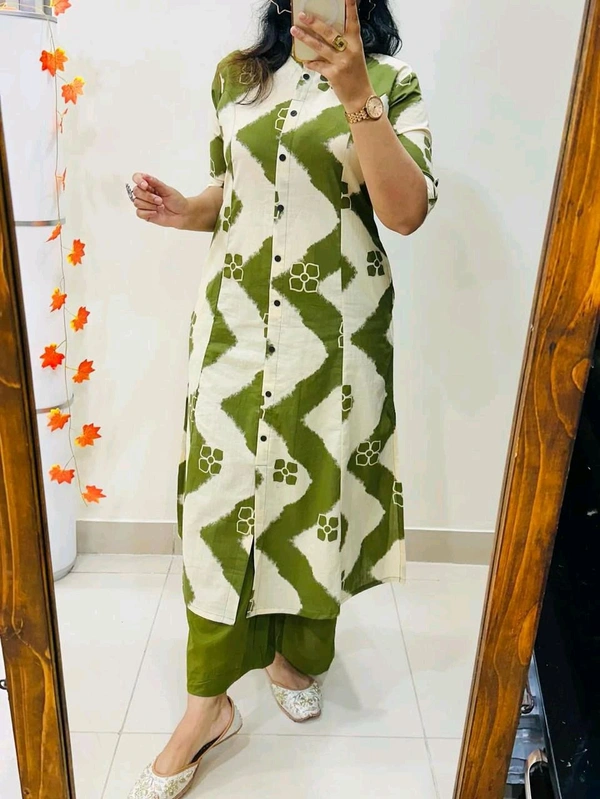Women Cord Set