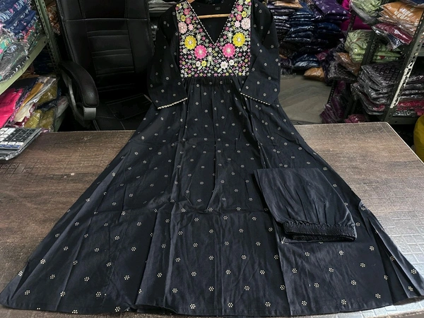 Kurta Pant Suit Set