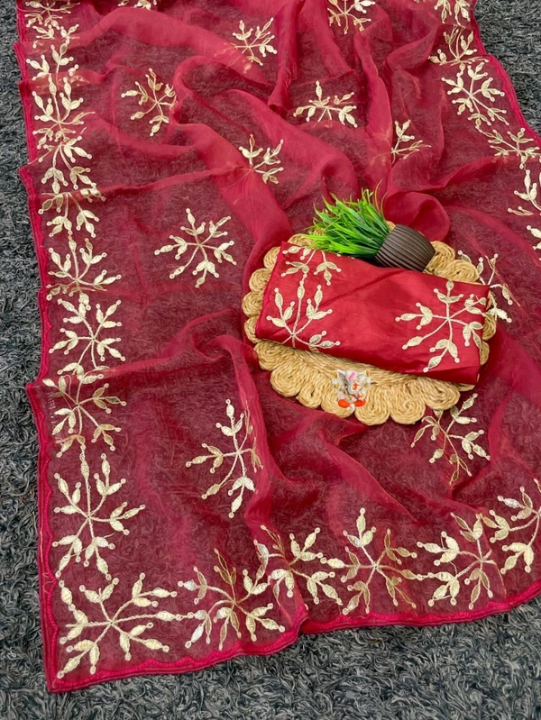 Saree