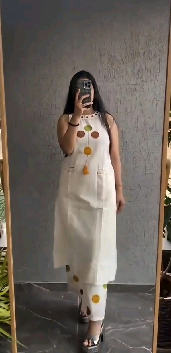 Kurti And Plazzo