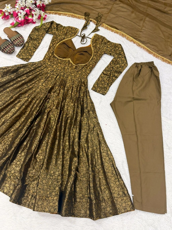 Anarkali Suit Set