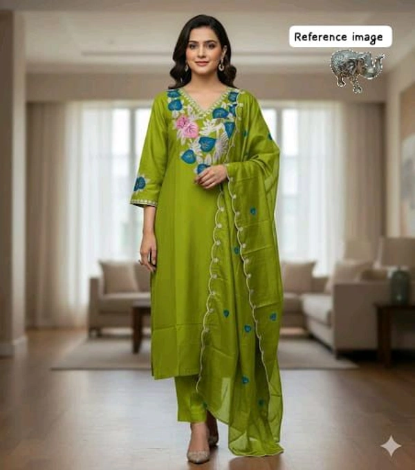 Heavy Muslin Kurta Set