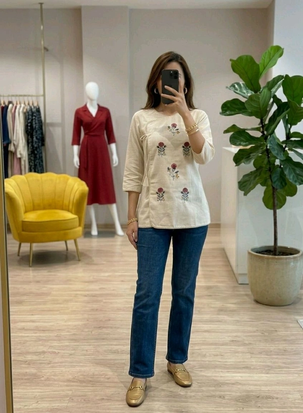 Short Kurti