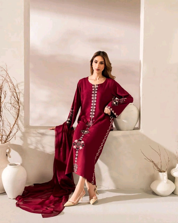 Chanderi Silk 3 Piece Kurta Set