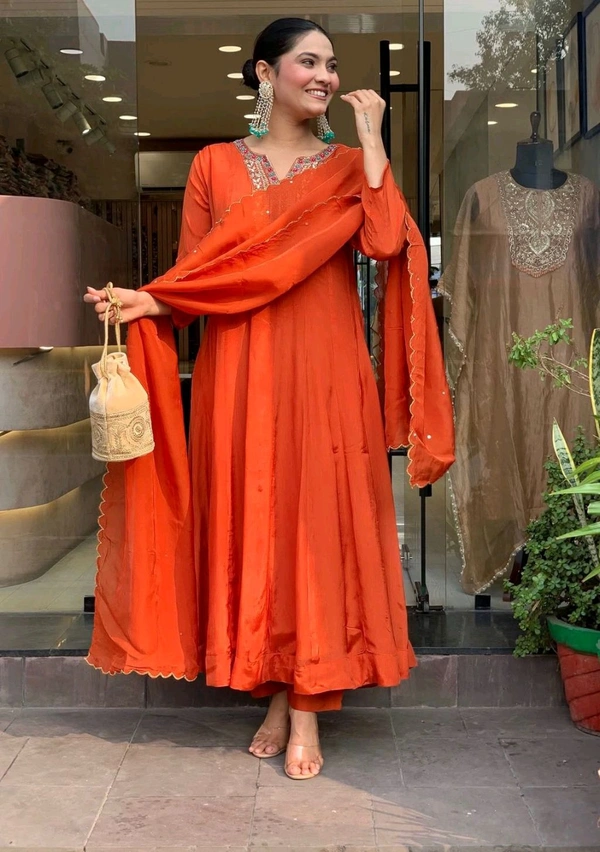 Vichitra Silk Kurta Set