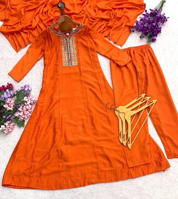 Vichitra Silk Kurta Set