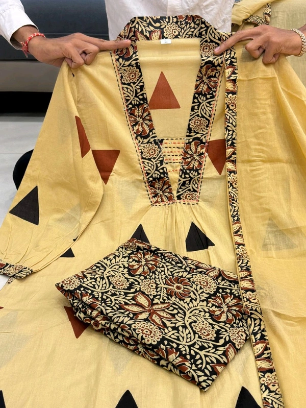 Ajarakh Print Kurta Set