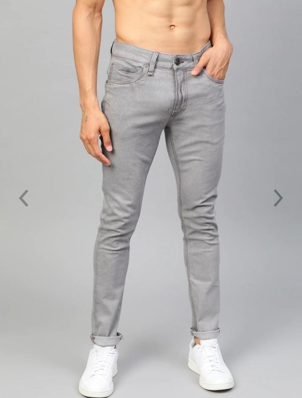 Men Skinny Fit Strachable Jeans - 30