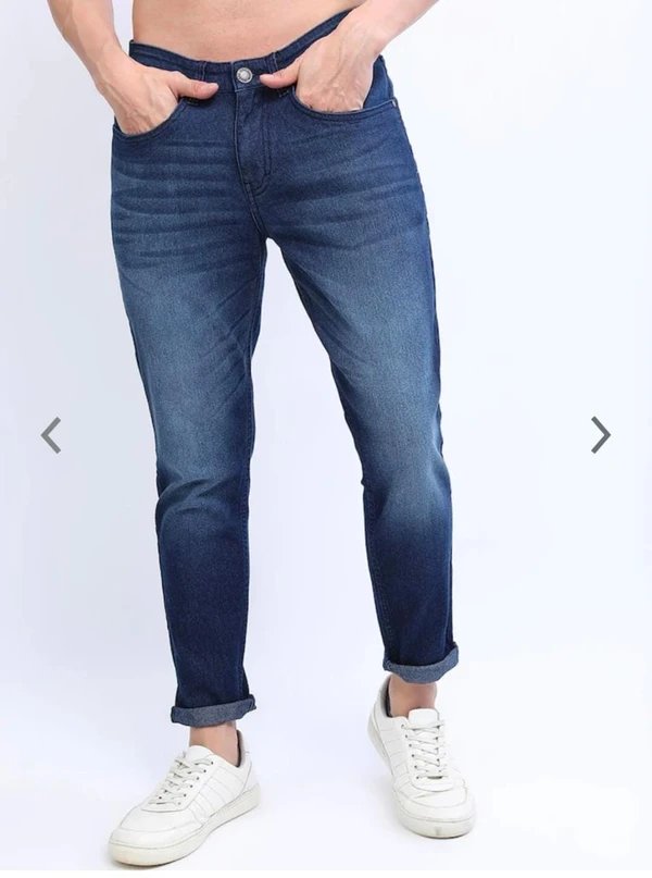 Men Skinny Fit Strachable Jeans - 28