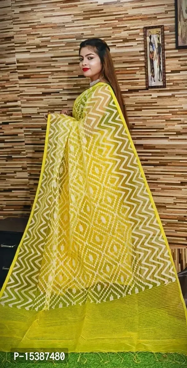 HandLoom Dhakai Jamdani  saree 