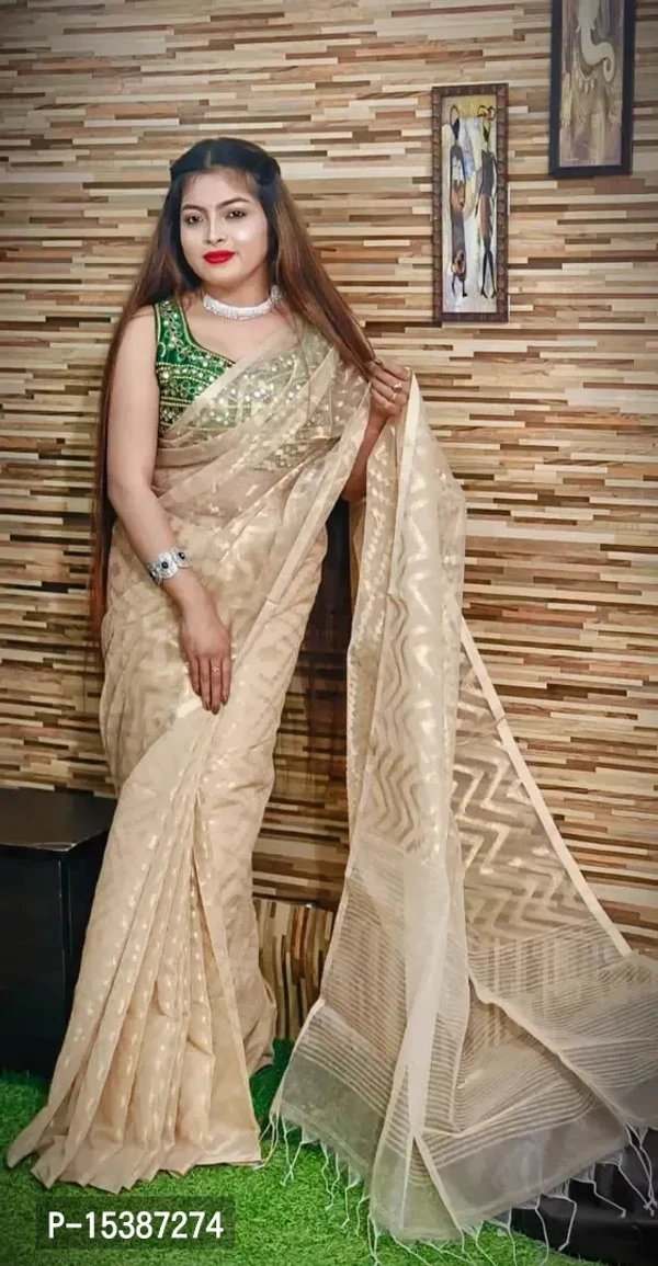 HandLoom Dhakai Jamdani  saree 