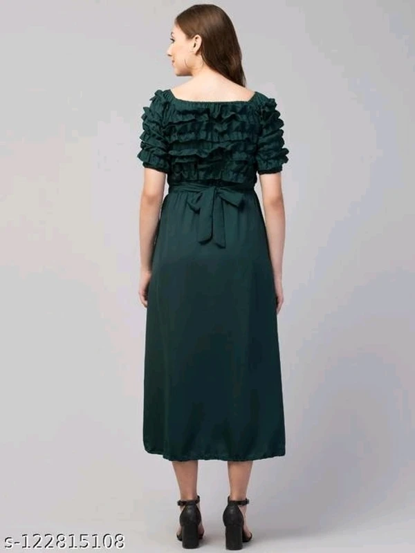 Pretty Modern Women Dress - M