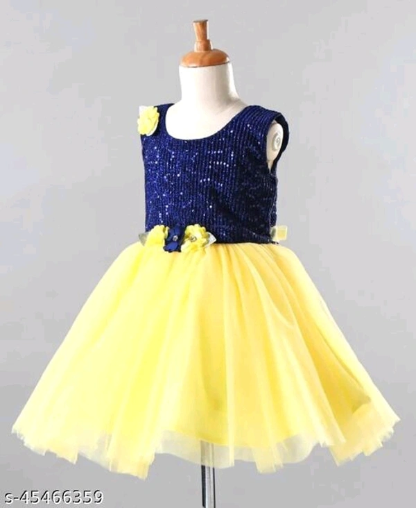 Stylolook Cute Elegant Girls Frocks & DressesFabric: NetSleeve Length: SleevelessPattern: EmbellishedMultipack: SingleSizes:4-5 Years, 5-6 Years, 6-7 Years, 7-8 Years - Multicoulor, 4 To 8 years