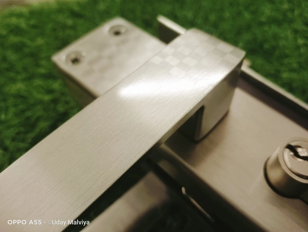 UM7 Primium Door Lock By UM