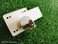 UM7 3 Action Door Lock