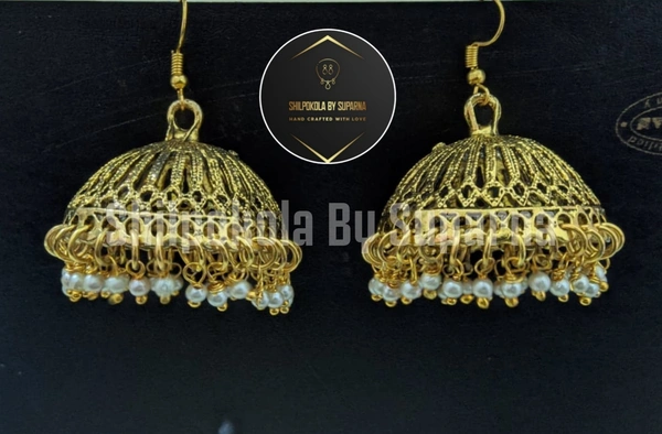 Golden Dome Earrings 