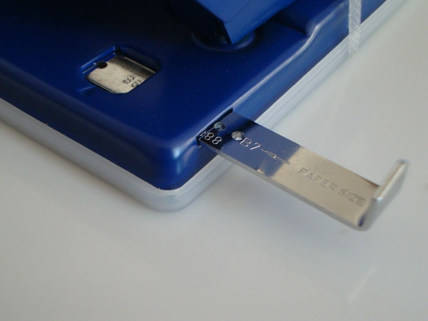 Kangaro Paper Punch DP-720