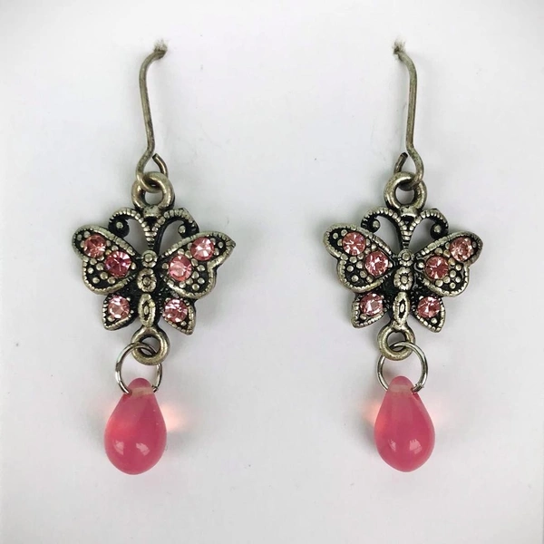 Butterfly With Drop Code - E 4(C) - Pink 