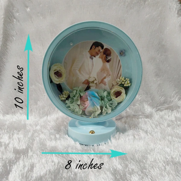 Premium LED Frame with Flowers - Round Sky Blue