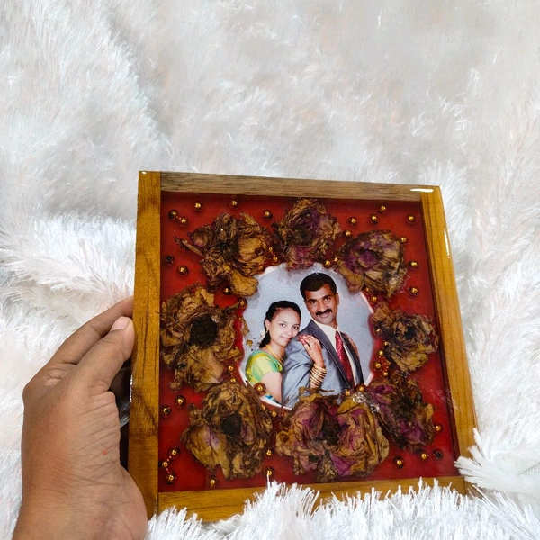 8inch Wood Resin - Garland preserved - 12mm depth