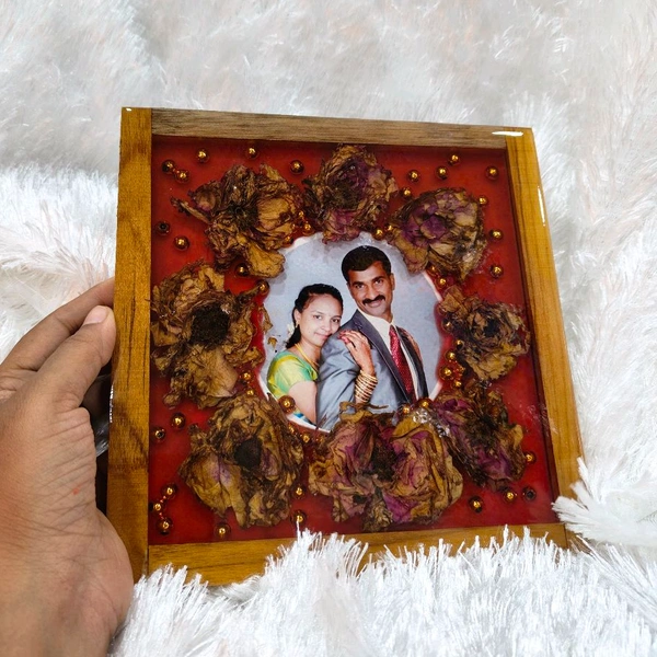 8inch Wood Resin - Garland preserved - 12mm depth
