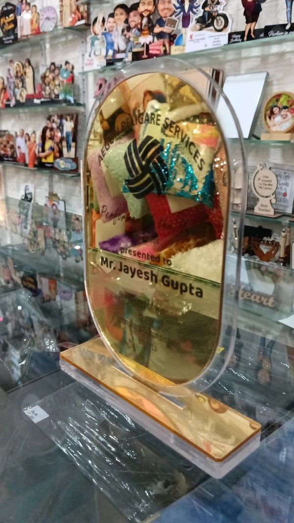 Acrylic Memento / Trophy (MWM-06) 