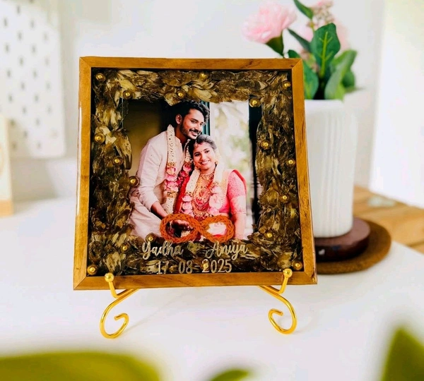 Varmala and Thali Preserved in12inch Wooden Frame With 10mm Depth Design 6