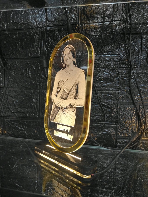 Photo Engraved Oval Shape Clear Acrylic With LED Base - Member Price