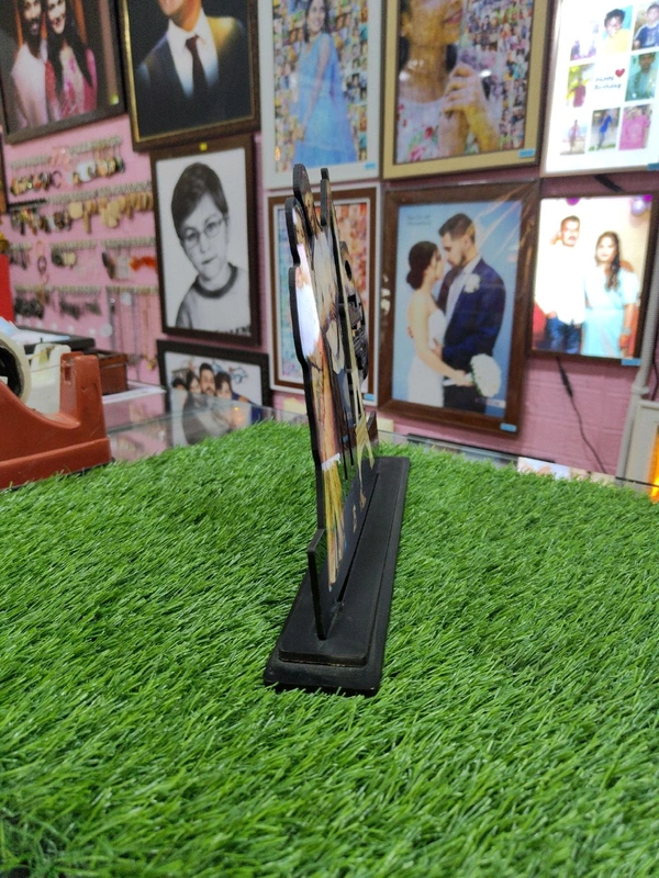 Customized Cutout Frame - Photo With Eiffel Tower 