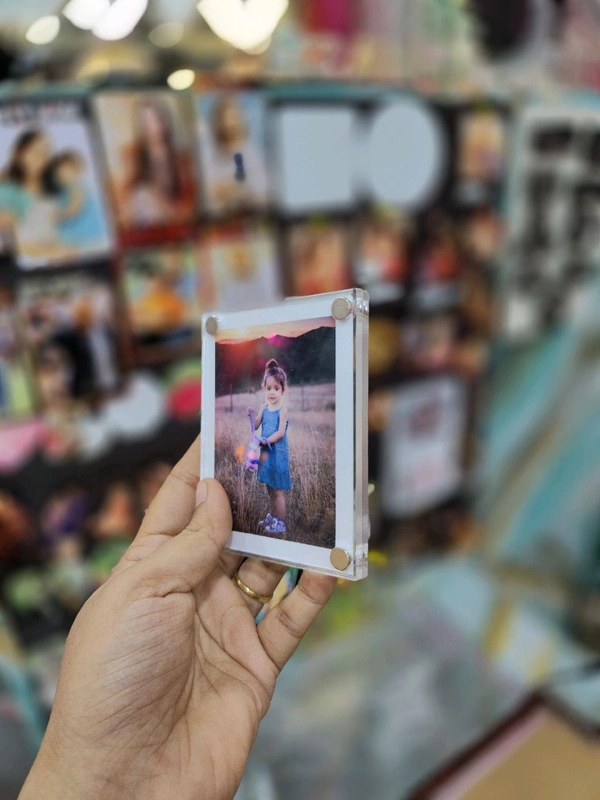 Clear Acrylic Photo Magnet
