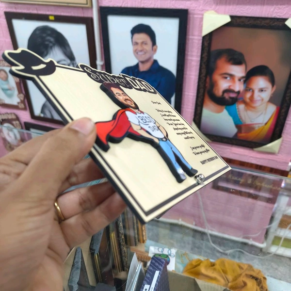 Super Dad Caricature Table Frame
