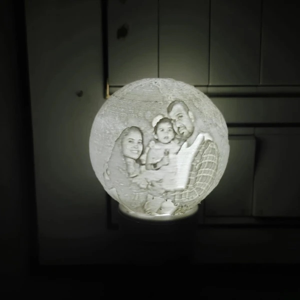 Moon Lamp - Round 6 Cms - Single Color, Button