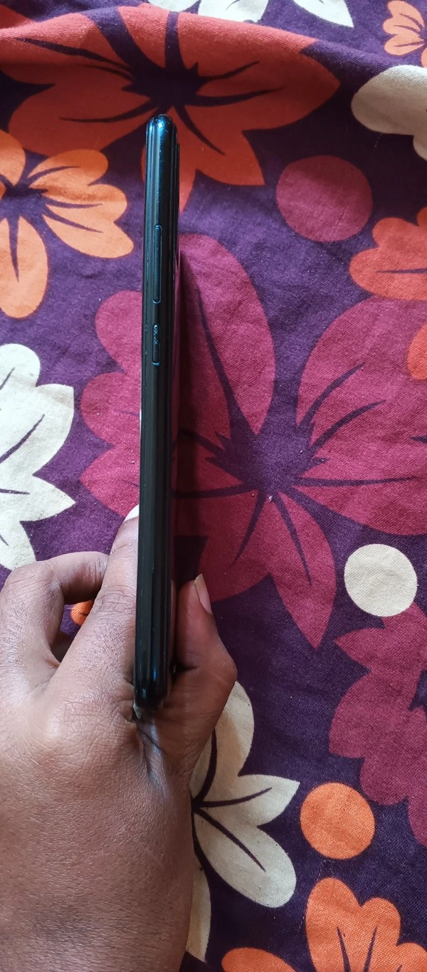 Infinix S5 Lite Old Mobile  - Black, 4/64 GB