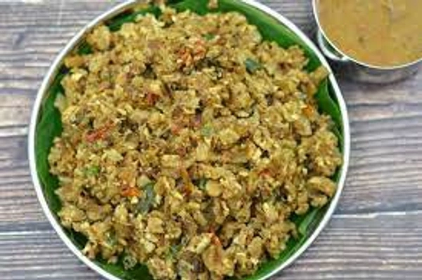 Egg Kothu Parotta / முட்டை கொத்து பரோட்டா