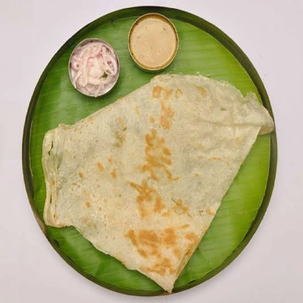 Egg Veechu Parotta / முட்டை வீச்சு பரோட்டா 