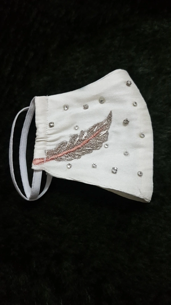 Silk Mask - off white, standard