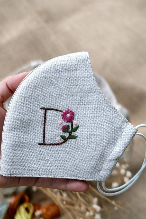 Red Petals Name Initial Mask - Y