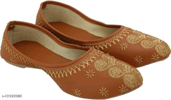 Embroidered Juttis - tan, 5