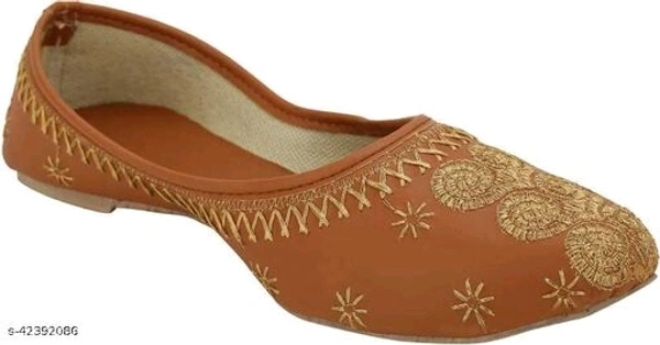 Embroidered Juttis - tan, 5